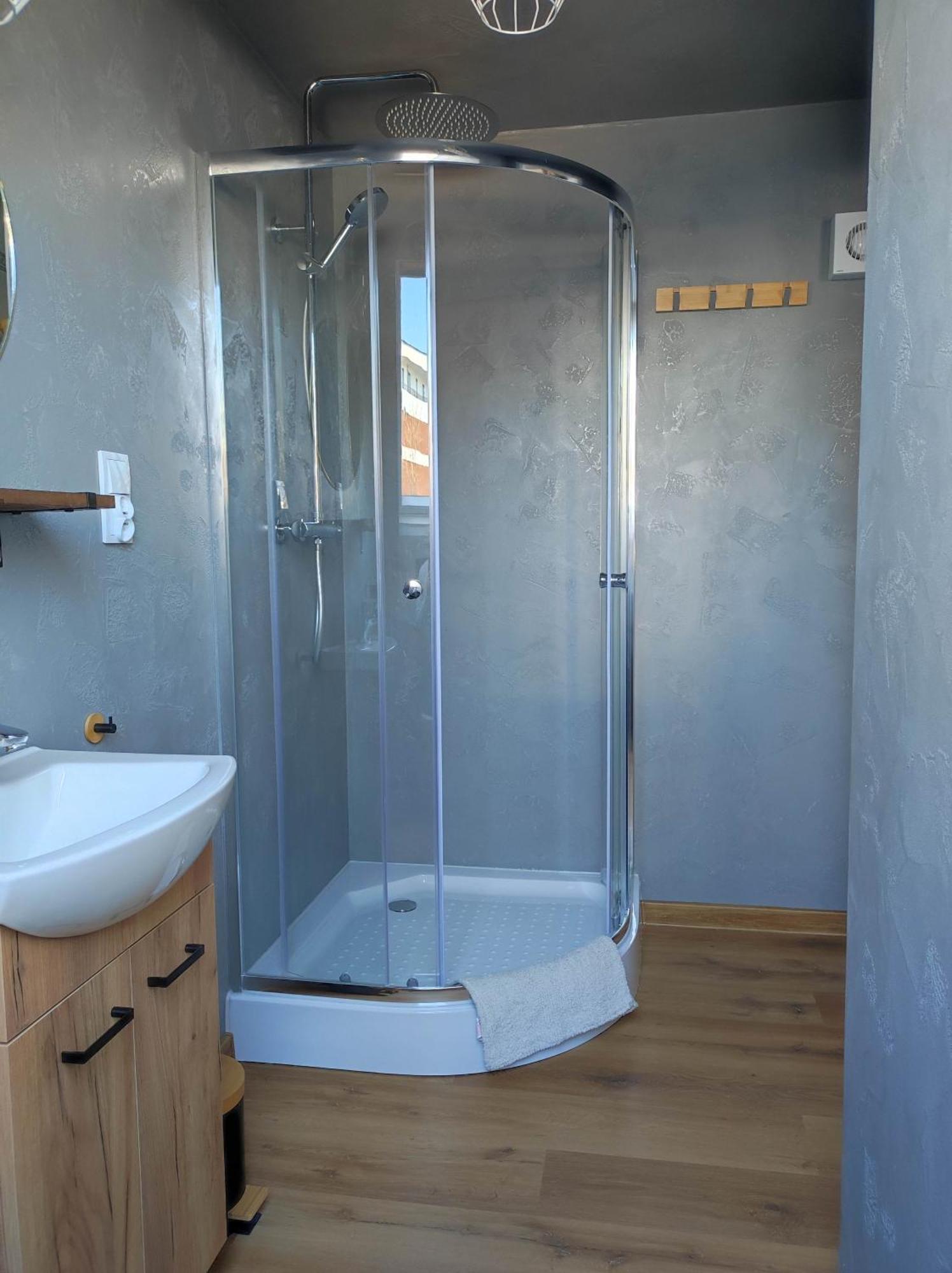 Nowe Apartamenty Na Swiatowida Vito Apartments "Centrum"Molo 5 Min Spacerem" 米兹多洛杰 外观 照片
